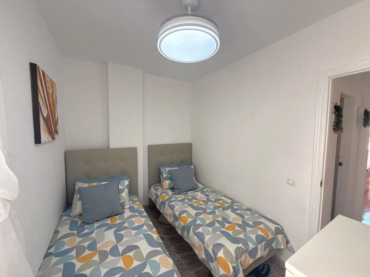 Second bedroom.