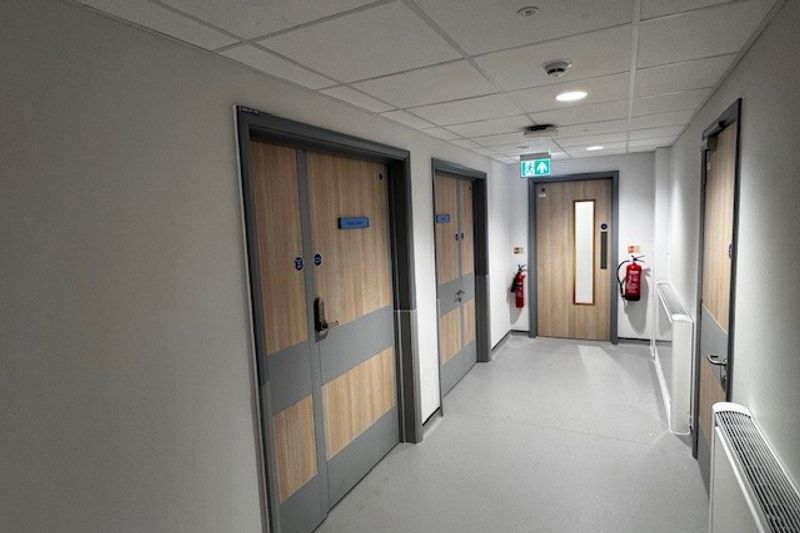 uhnm-door-img-1