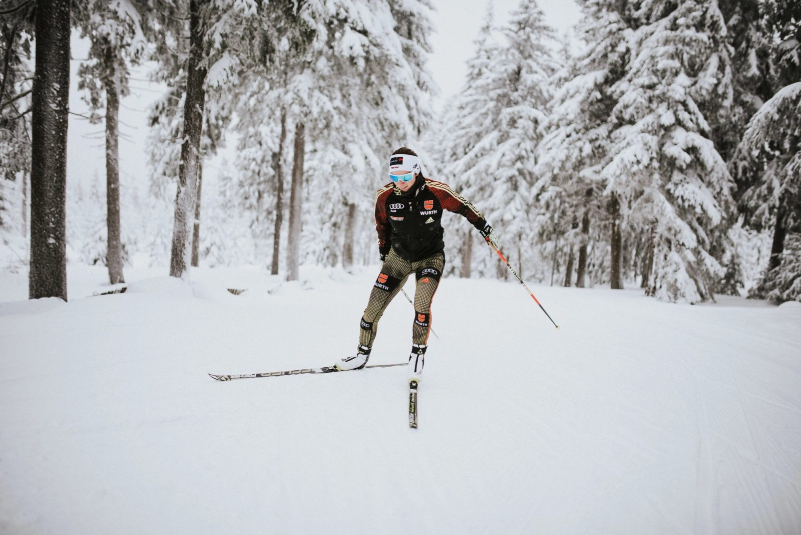 Portraitfotos Biathletin Julia Belger - Restored Image