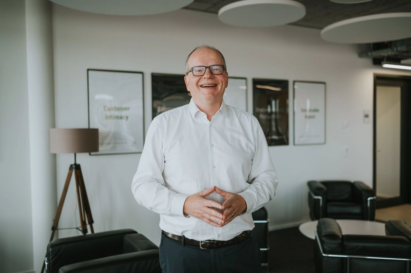 Professionelle Portraits für Landis+Gyr Abteilungsleiter - Image 44