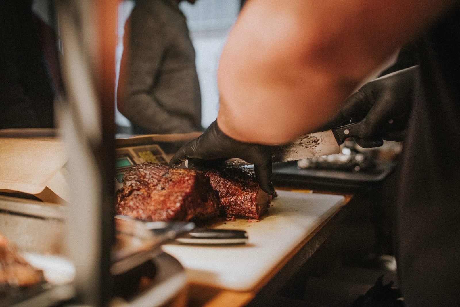 Authentische Produkt- und Reportagefotos für Smoked Barbecue - Image 52