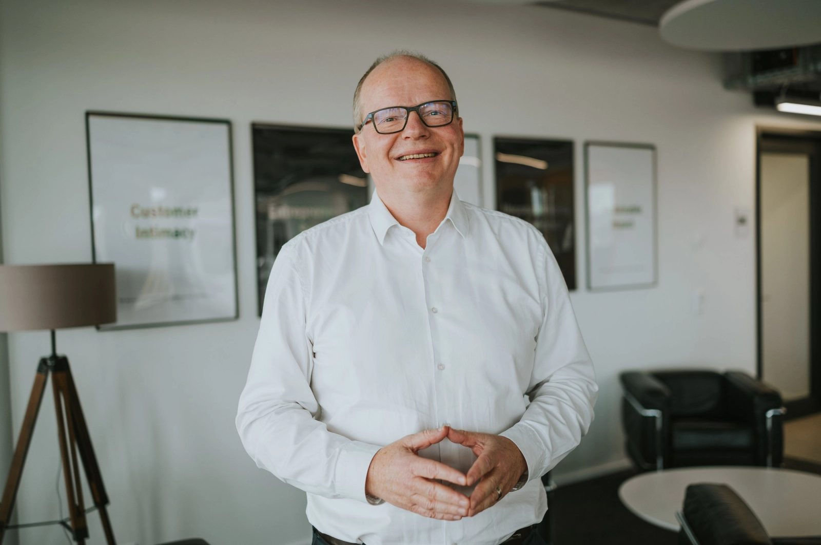 Professionelle Portraits für Landis+Gyr Abteilungsleiter - Image 43