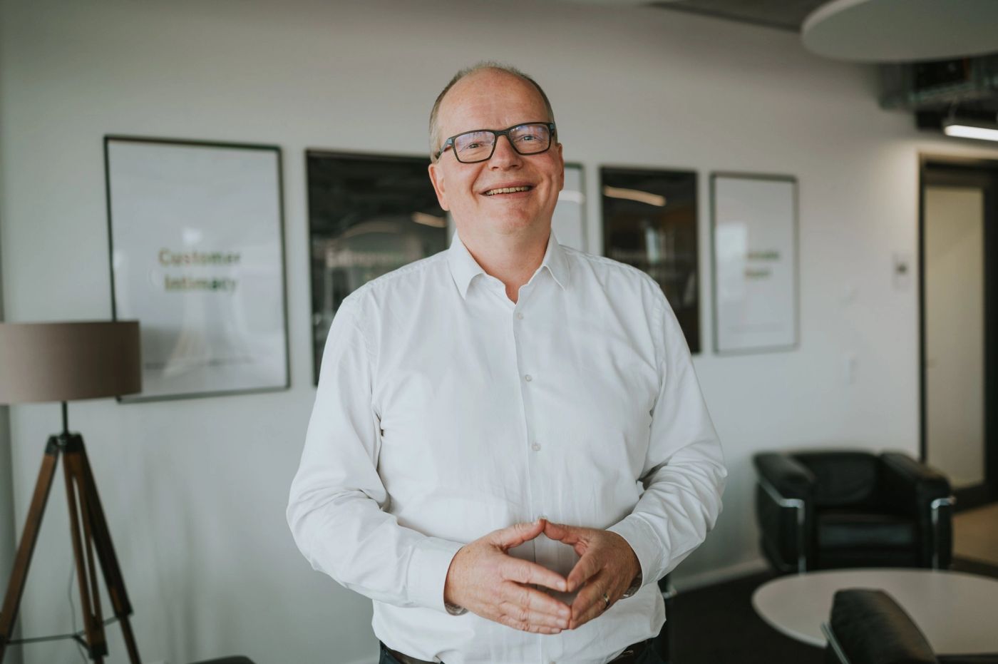 Professionelle Portraits für Landis+Gyr Abteilungsleiter - Image 43