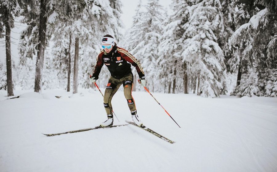 Portraitfotos Biathletin Julia Belger