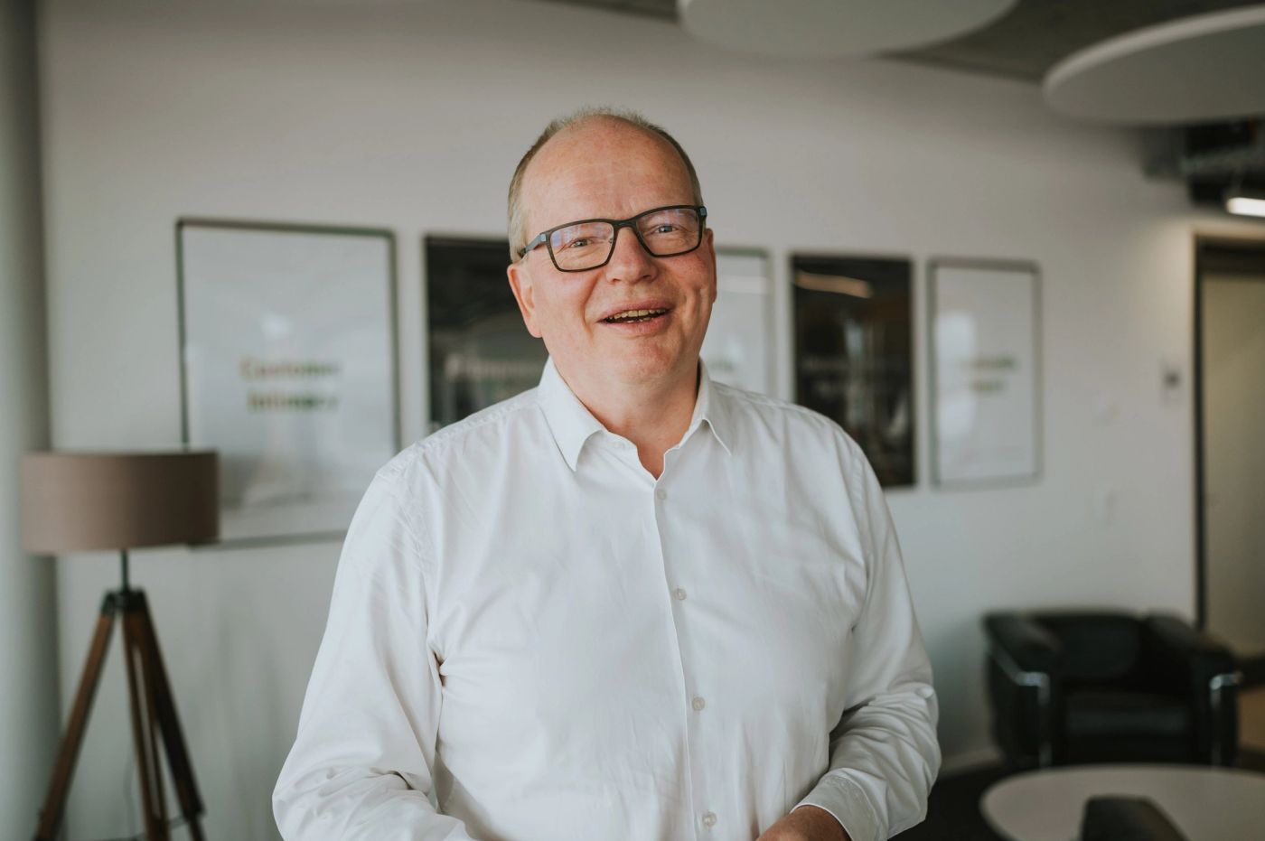 Professionelle Portraits für Landis+Gyr Abteilungsleiter - Image 37