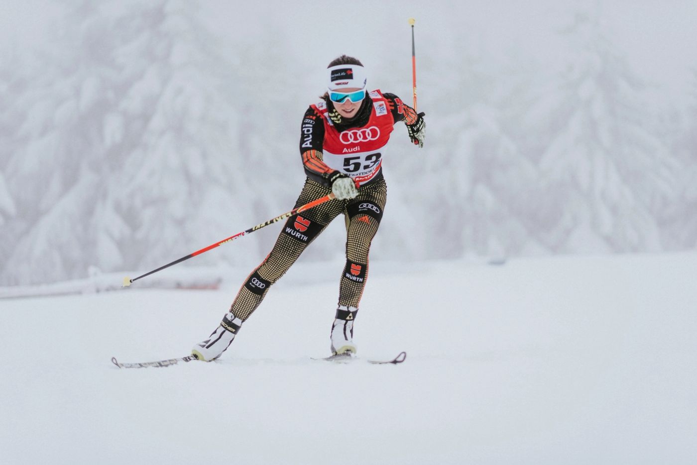 Portraitfotos Biathletin Julia Belger - Restored Image