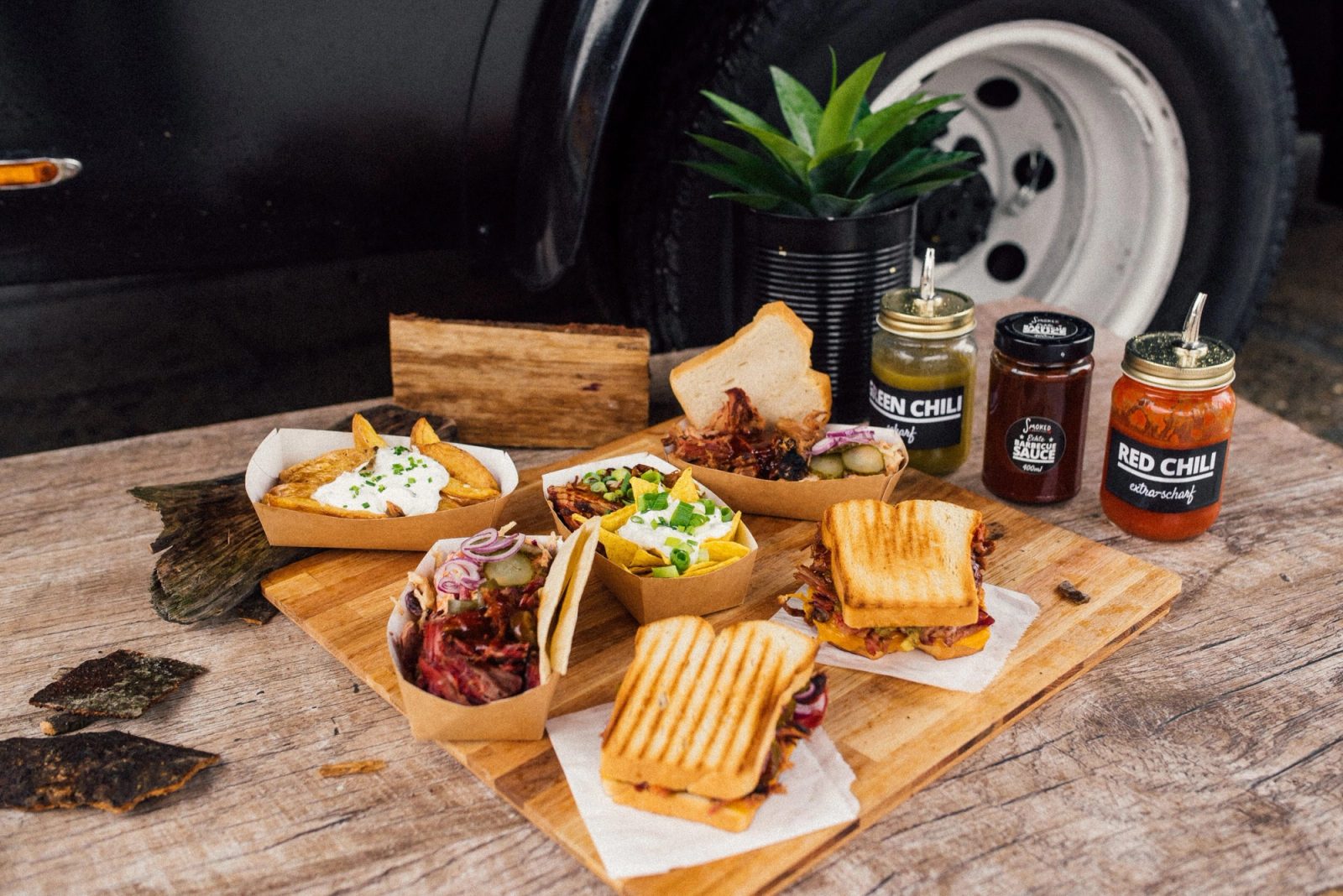 Authentische Produkt- und Reportagefotos für Smoked Barbecue - Image 62