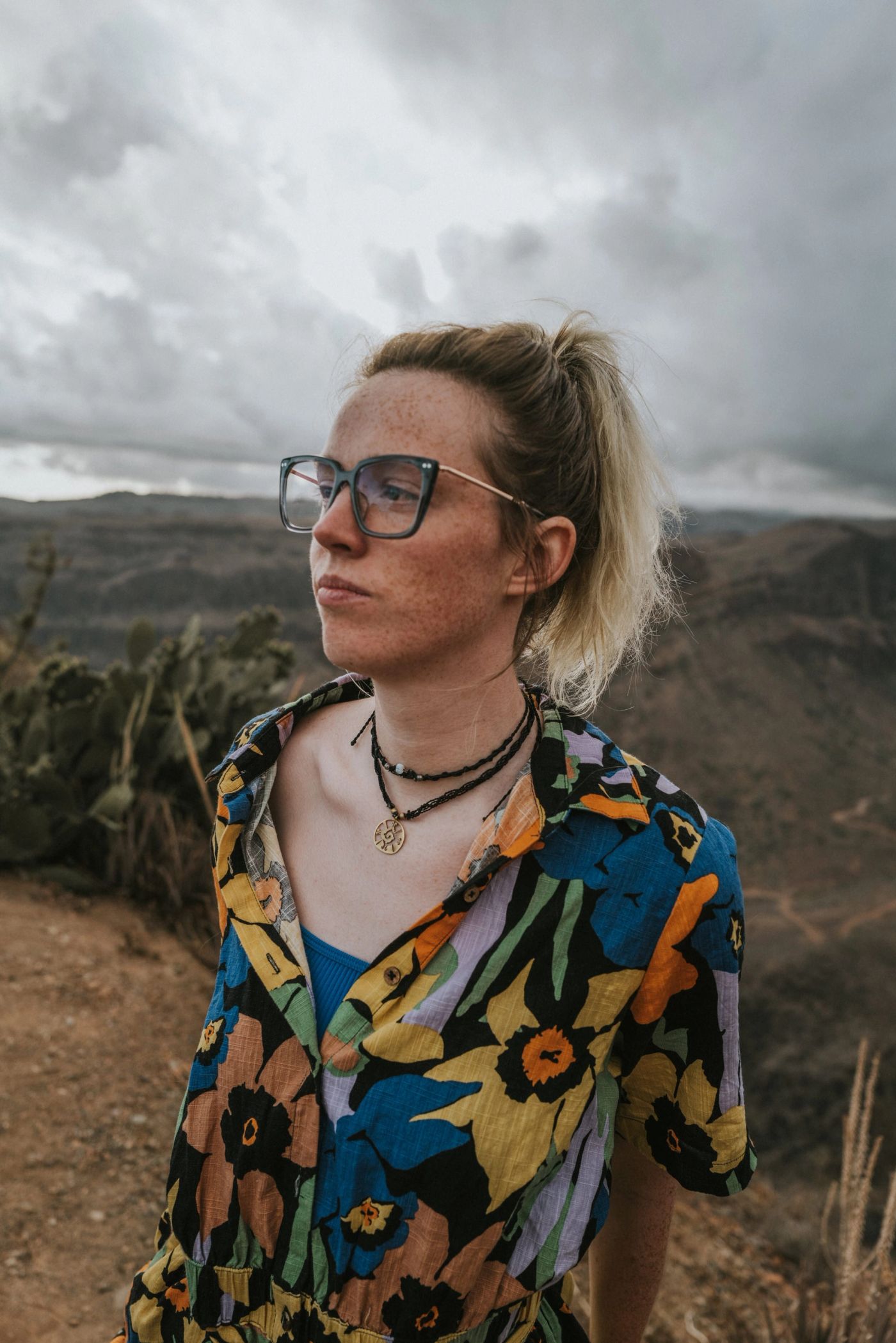 Stilvolle Brillenfotografie auf Mallorca - Image 21