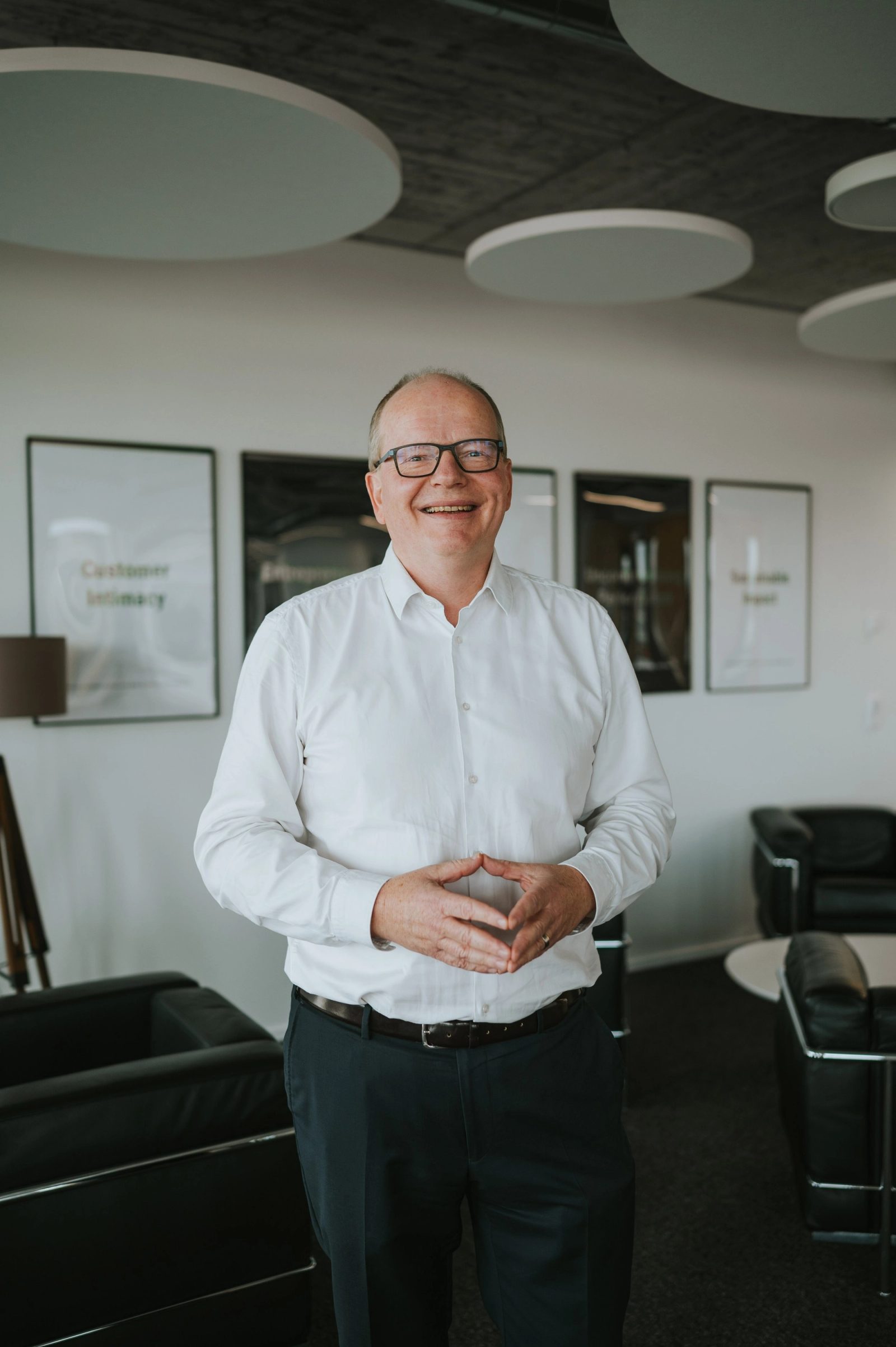 Professionelle Portraits für Landis+Gyr Abteilungsleiter - Image 45