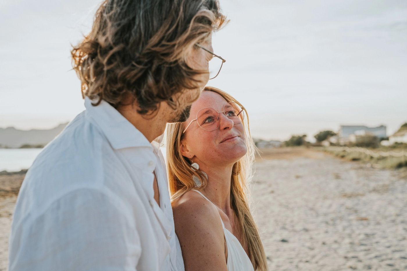 Stilvolle Brillenfotografie auf Mallorca - Image 6