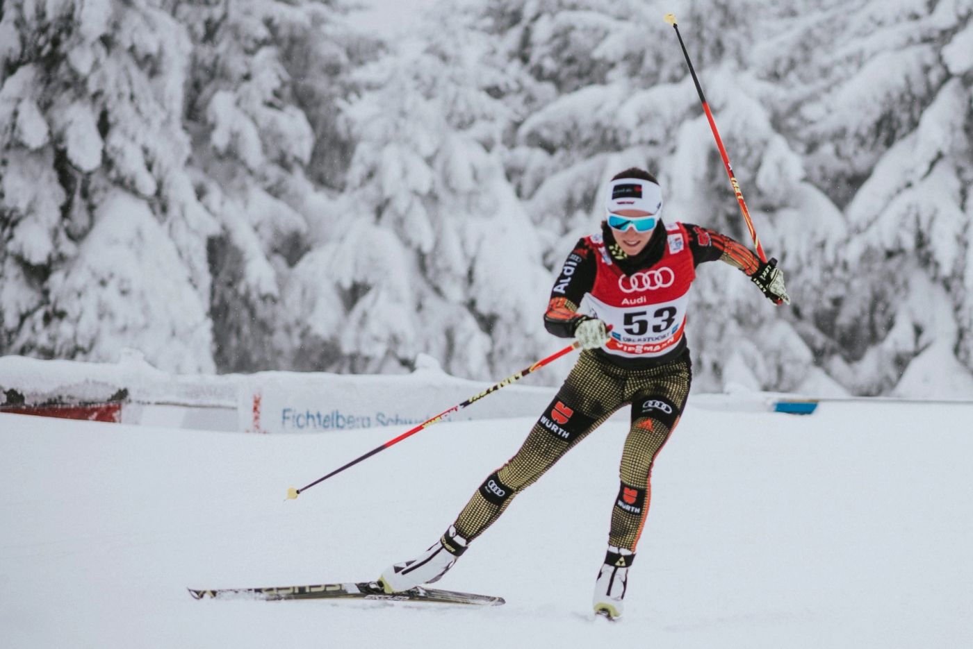 Portraitfotos Biathletin Julia Belger - Restored Image
