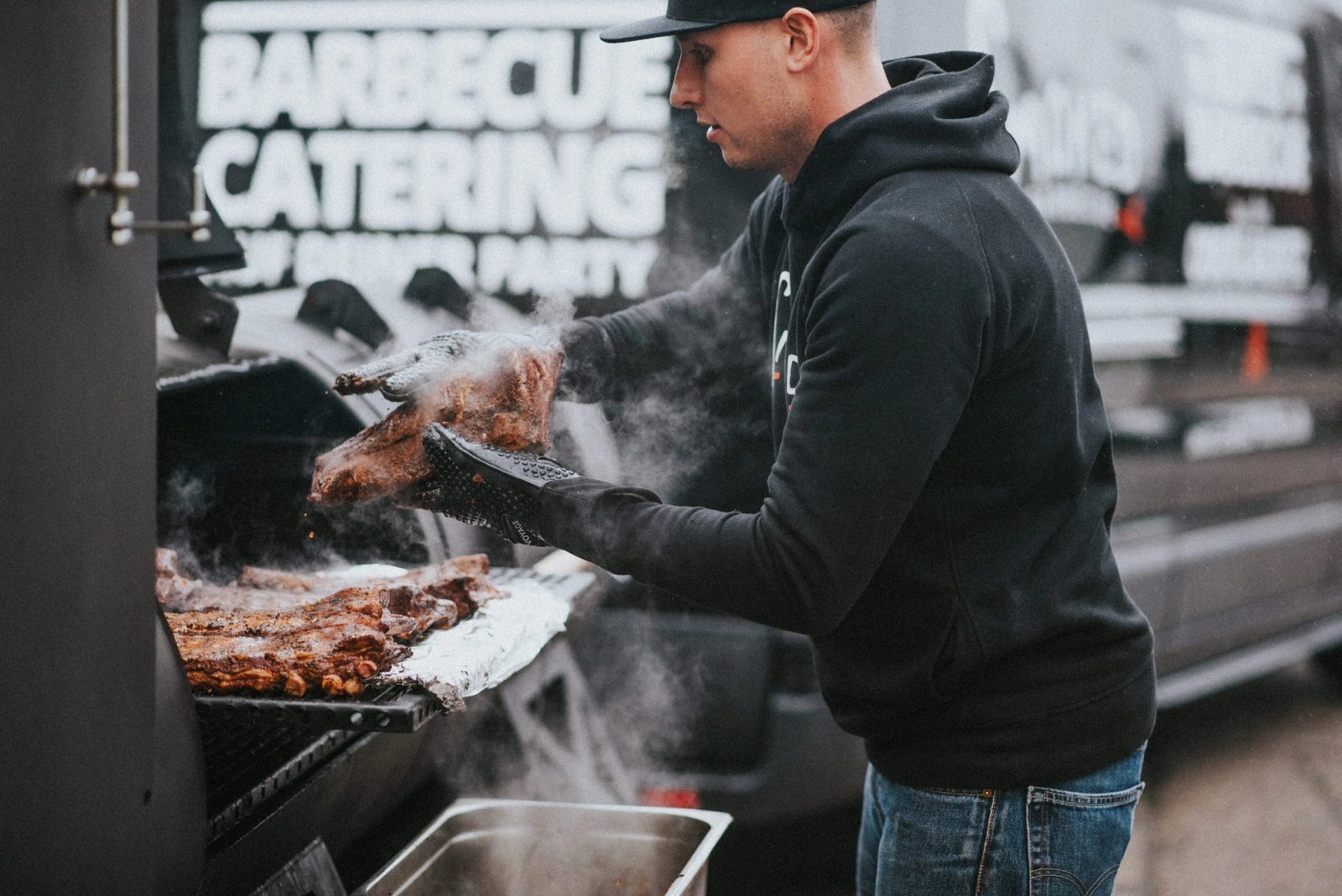 Authentische Produkt- und Reportagefotos für Smoked Barbecue - Image 37