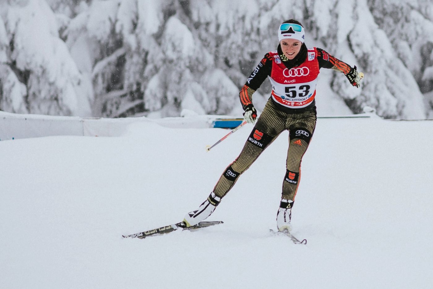 Portraitfotos Biathletin Julia Belger - Restored Image