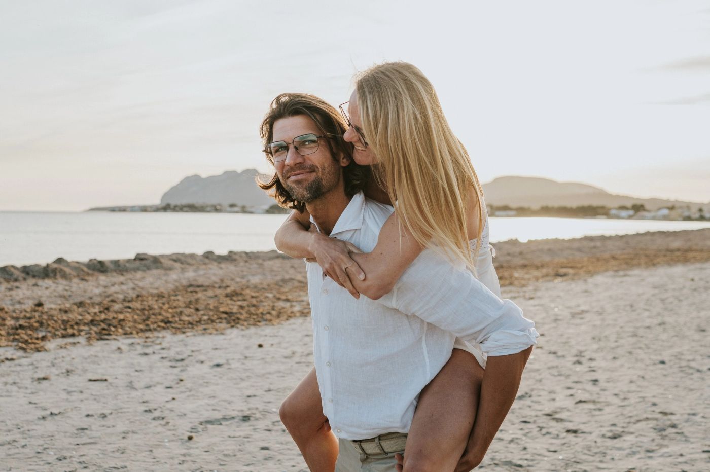 Stilvolle Brillenfotografie auf Mallorca - Image 12