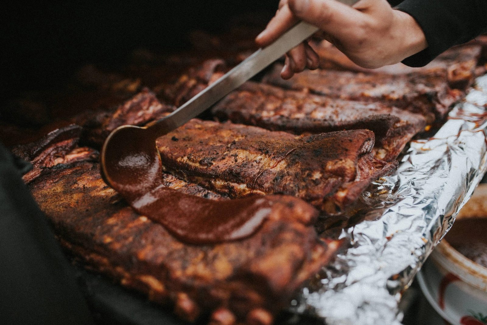 Authentische Produkt- und Reportagefotos für Smoked Barbecue - Image 42