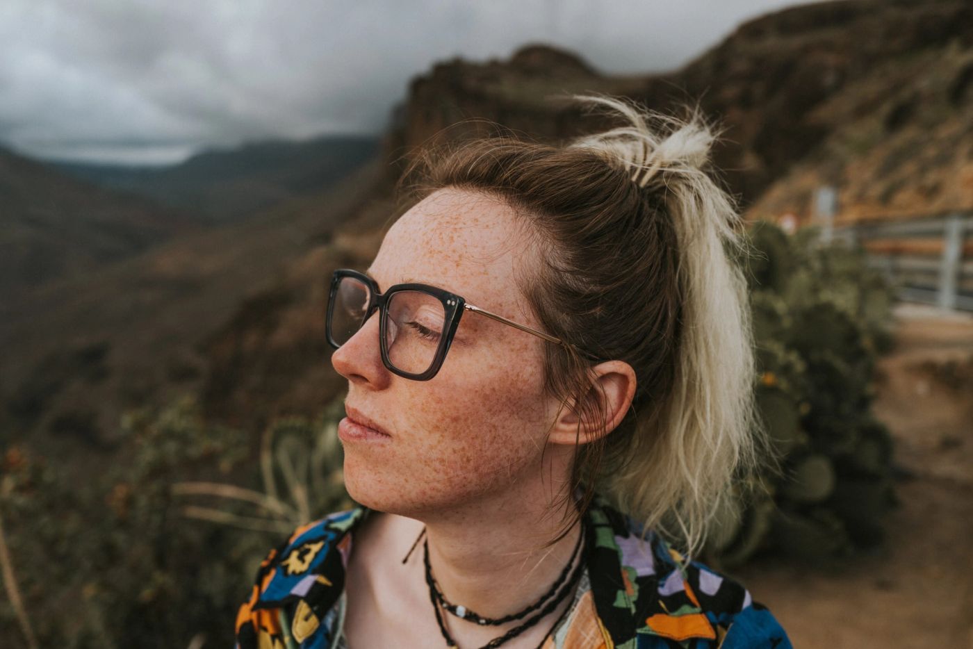 Stilvolle Brillenfotografie auf Mallorca - Image 20