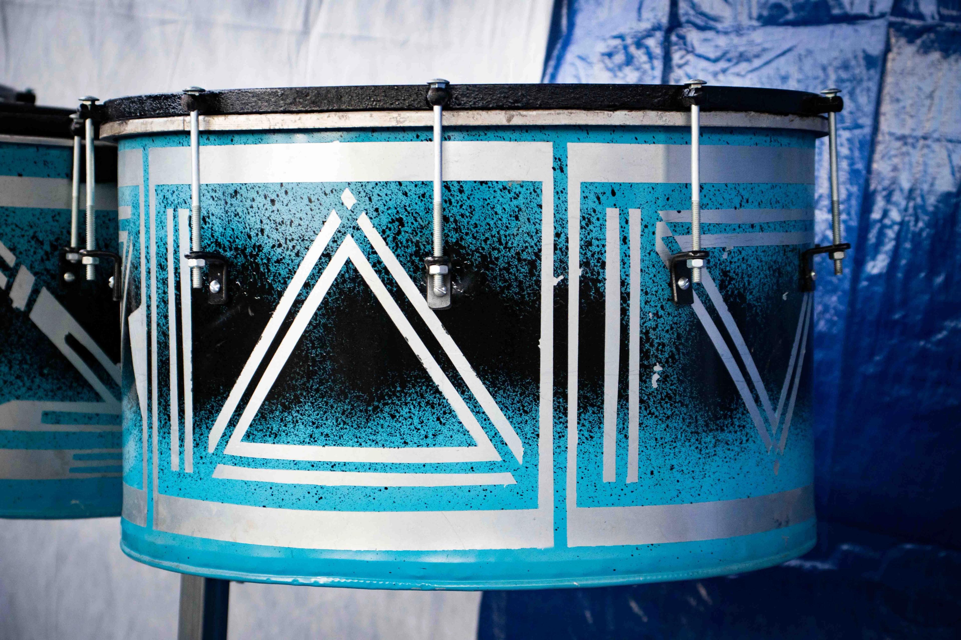 Detalhe surdo de Mano Black