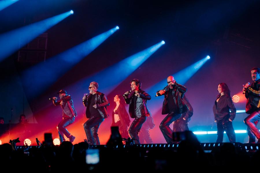 90s Pop Tour