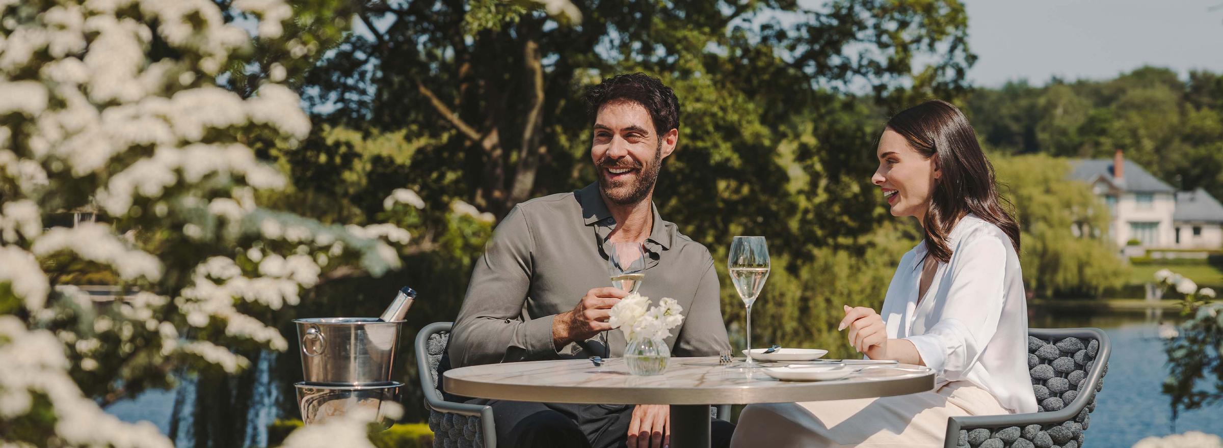 Private dining, celebration toast