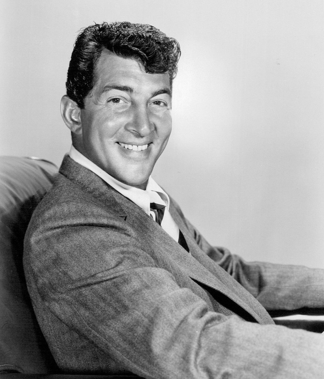 Photo of entertainer Dean Martin
