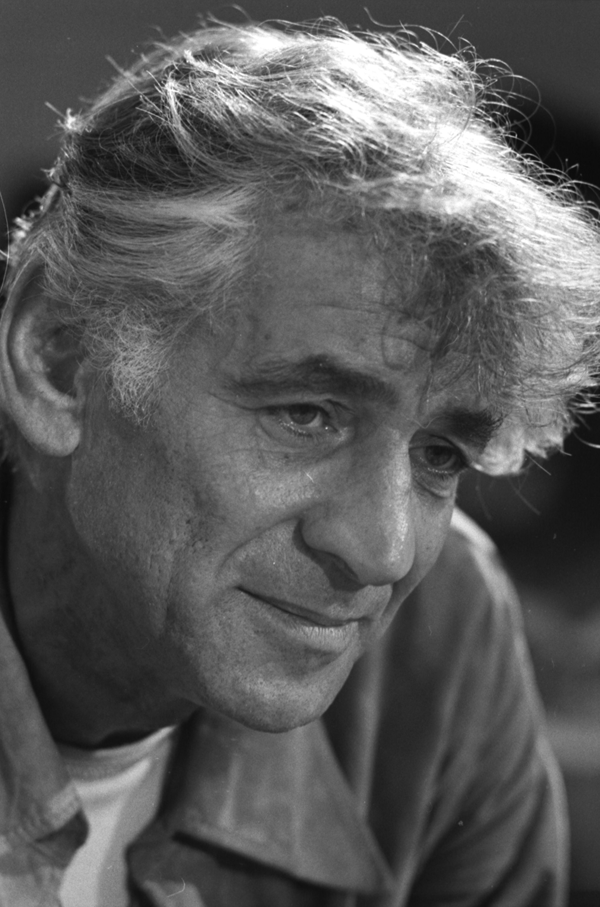 Leonard Bernstein conducting during a rehearsal in 1971