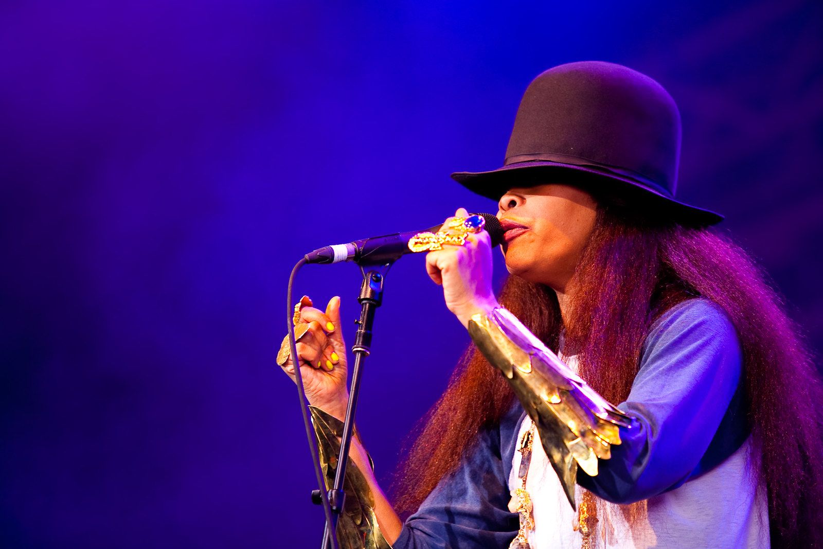 One in a Billion: Expressing Your Individuality with Erykah Badu