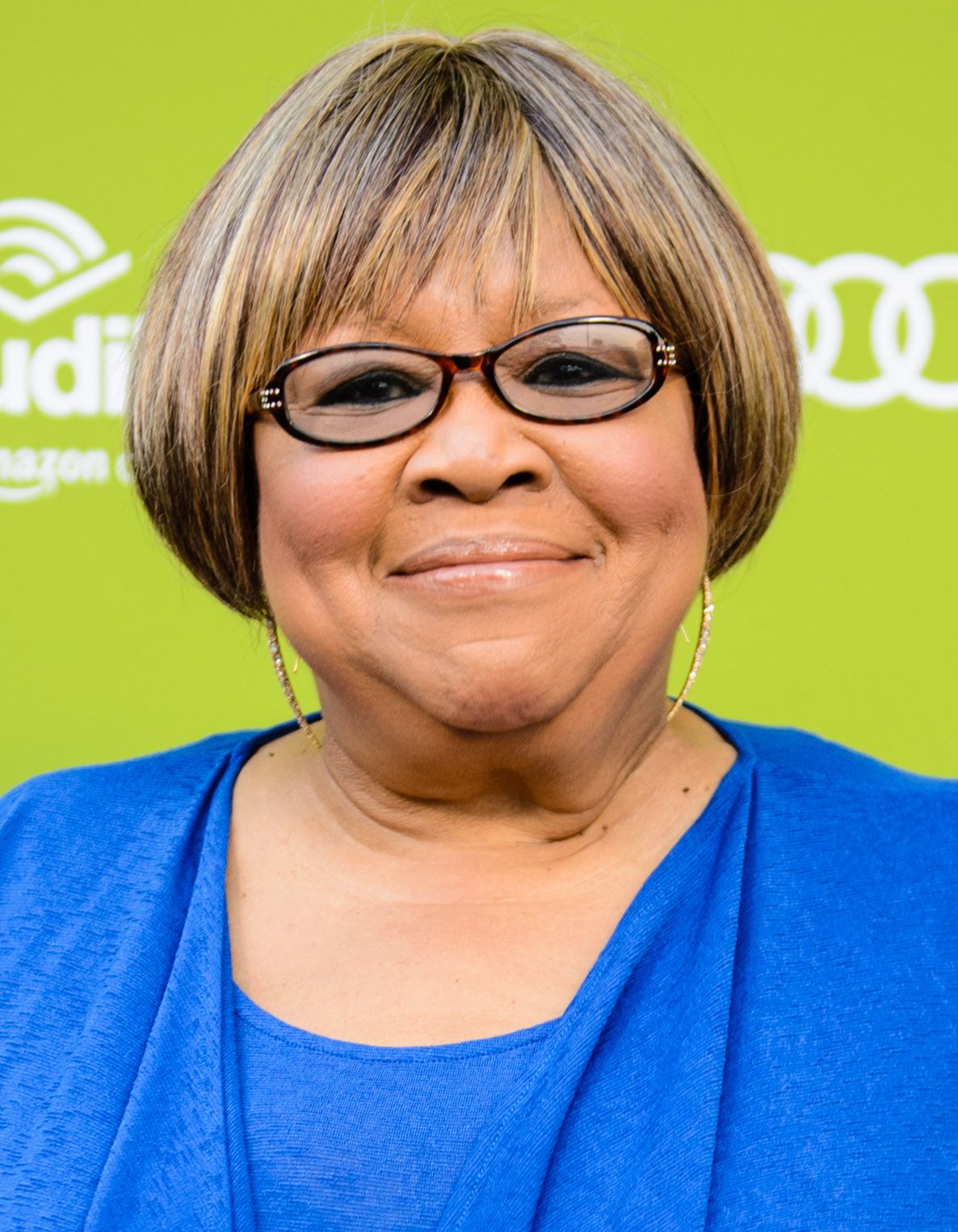 Mavis Staples smiling at a public event in 2015