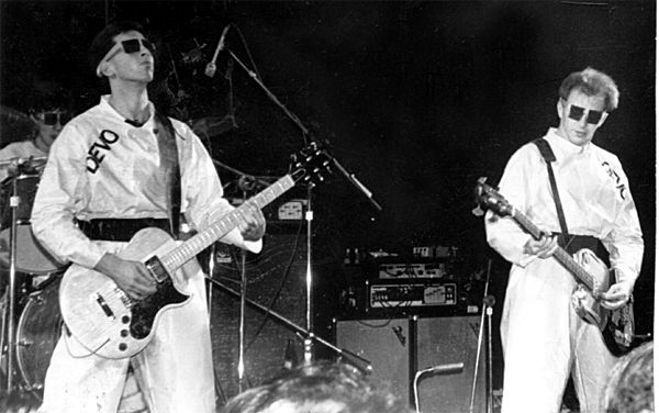 Devo