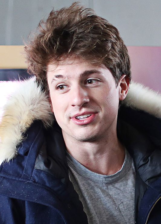 Photo of singer Charlie Puth