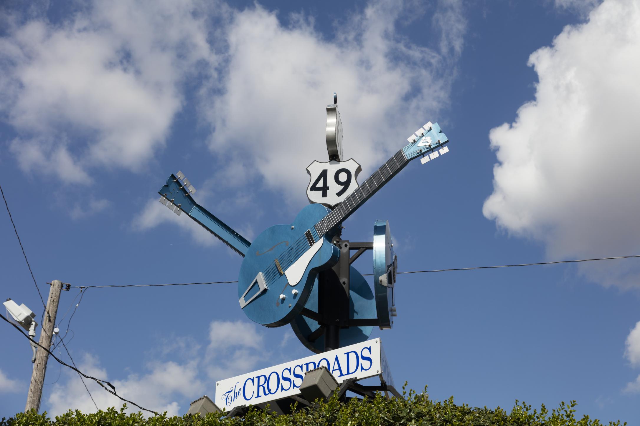 Crossroads - Where Economics, History and Music Meet