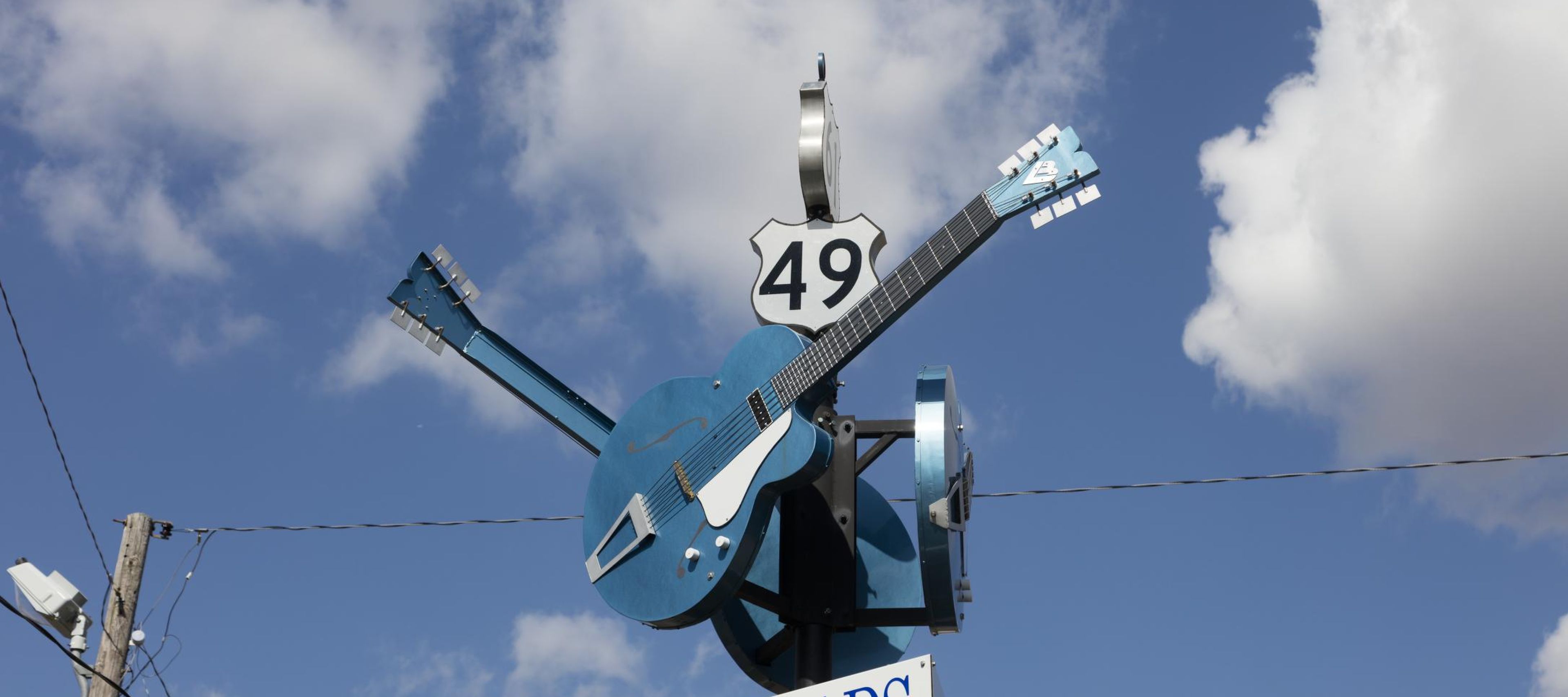 Crossroads - Where Economics, History and Music Meet