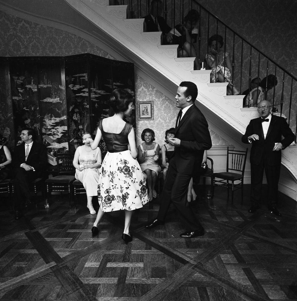Photo of singer Harry Belafonte at a reception