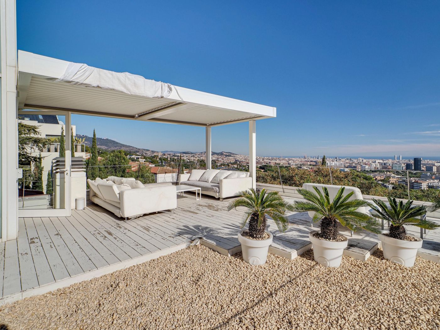 Casa Moderna de Lujo con Rooftop y Piscina Infinity en Pedralbes-Barcelona — 22