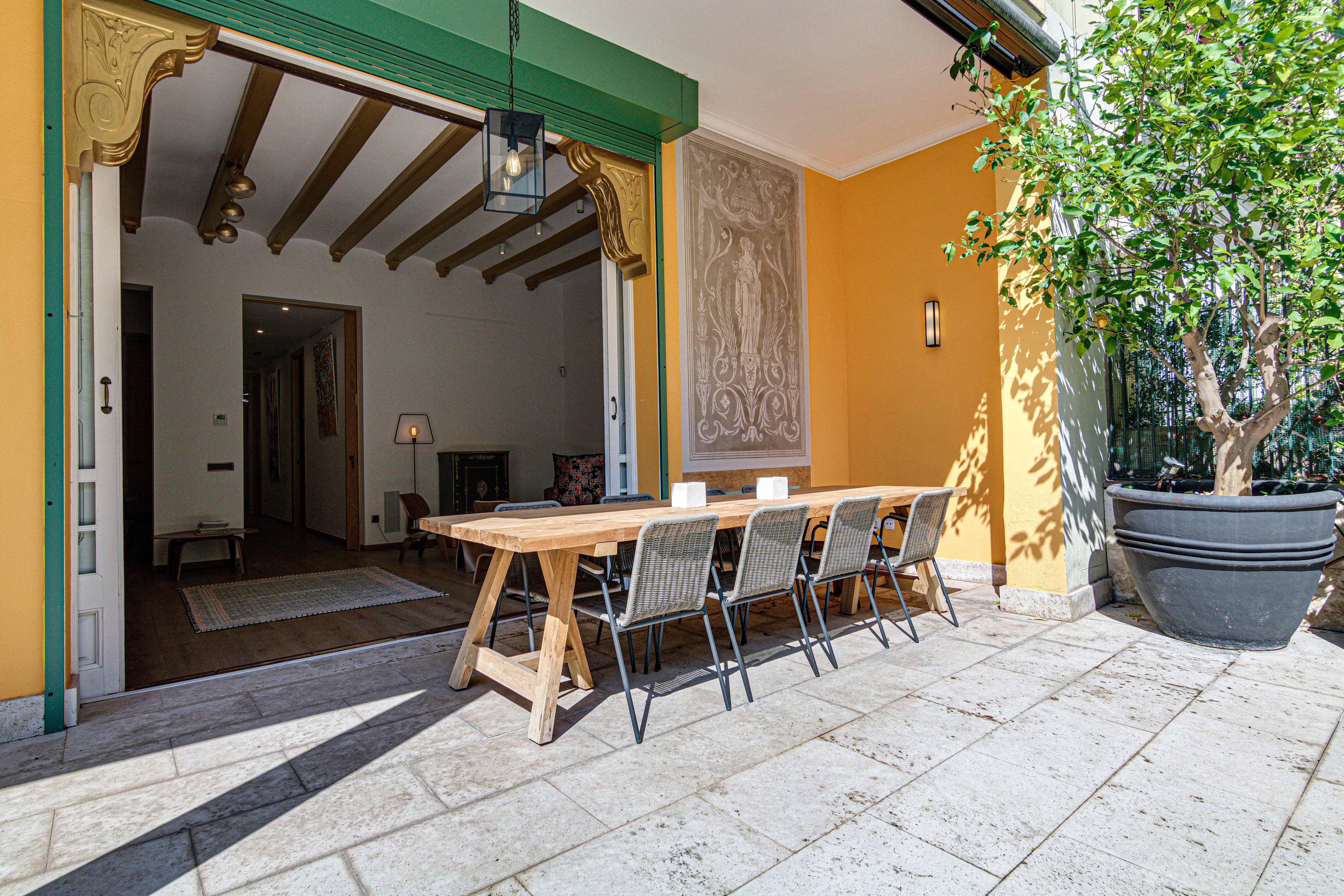 Apartamento Modernista con Gran Terraza en Eixample — 3
