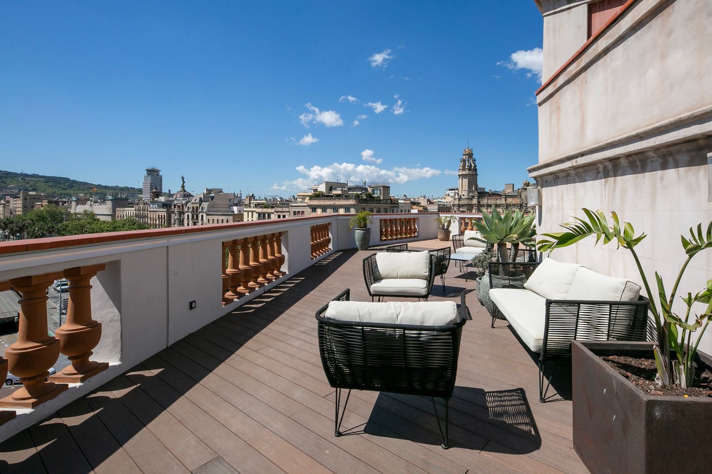 Excelente piso en Passeig Isabel II-Barcelona — 19