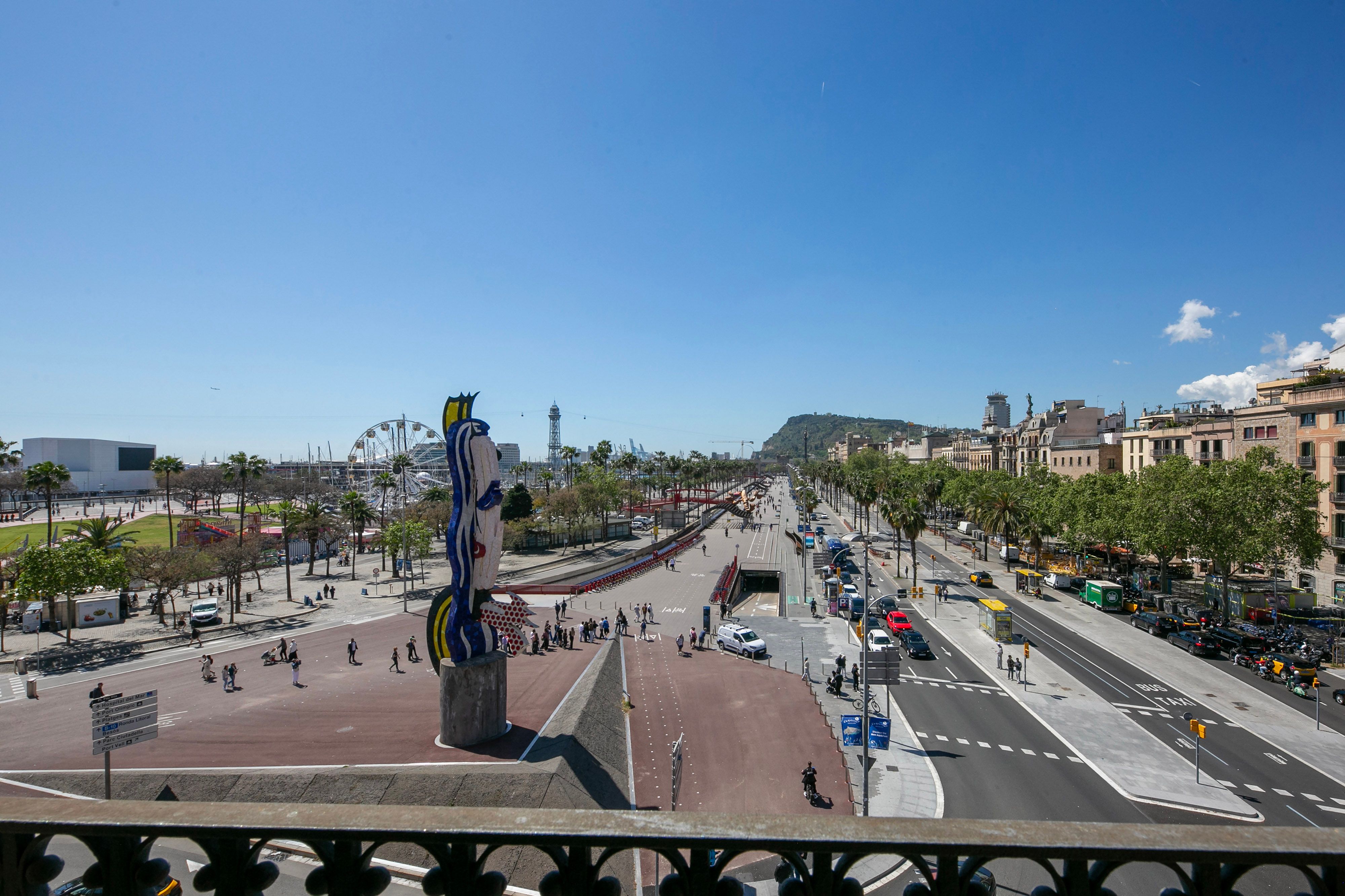 Passeig Isabel II, 2 · 2º3º — 5