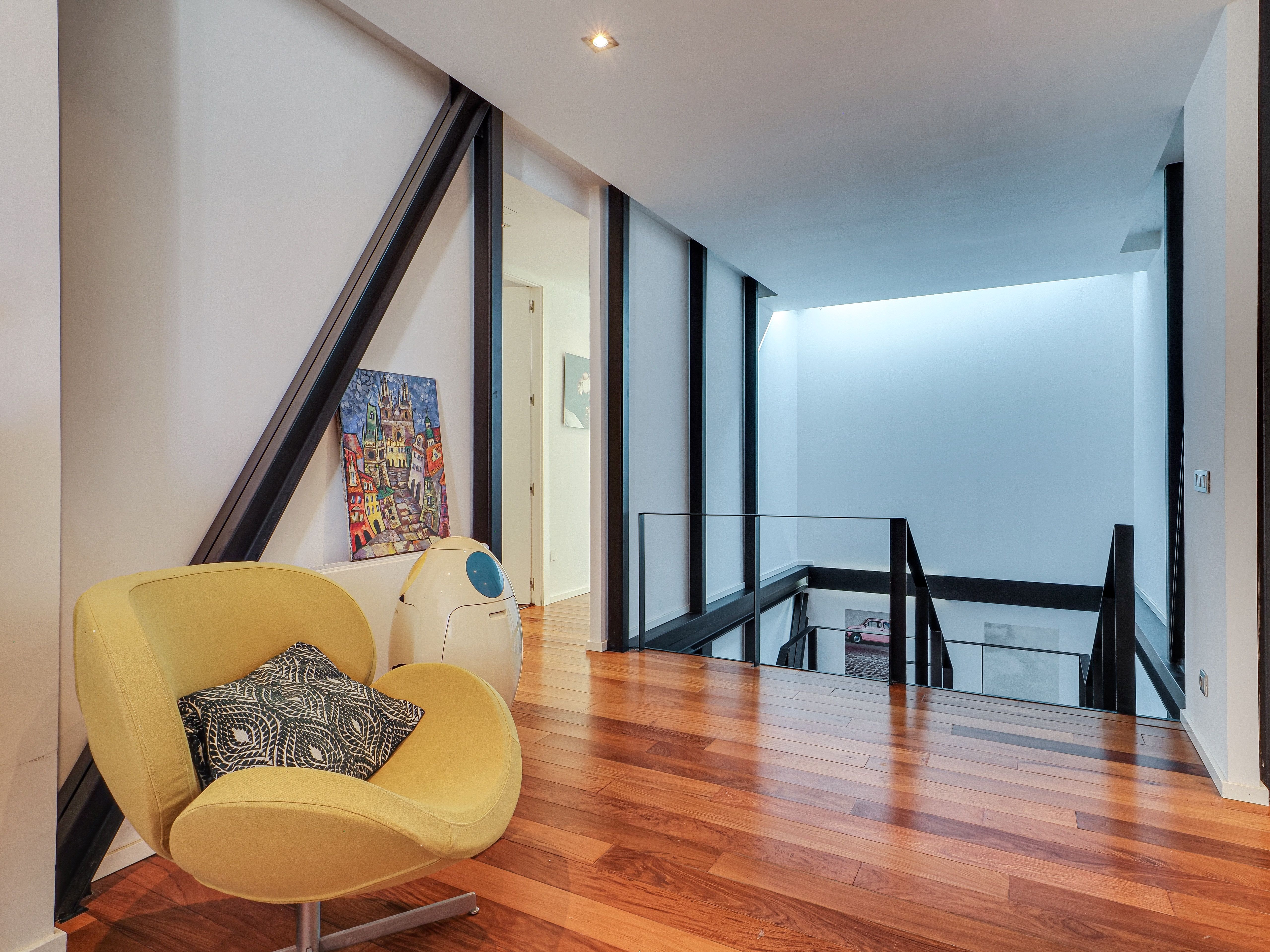 Casa Moderna en Vallvidrera con Piscina y Terrazas — 3