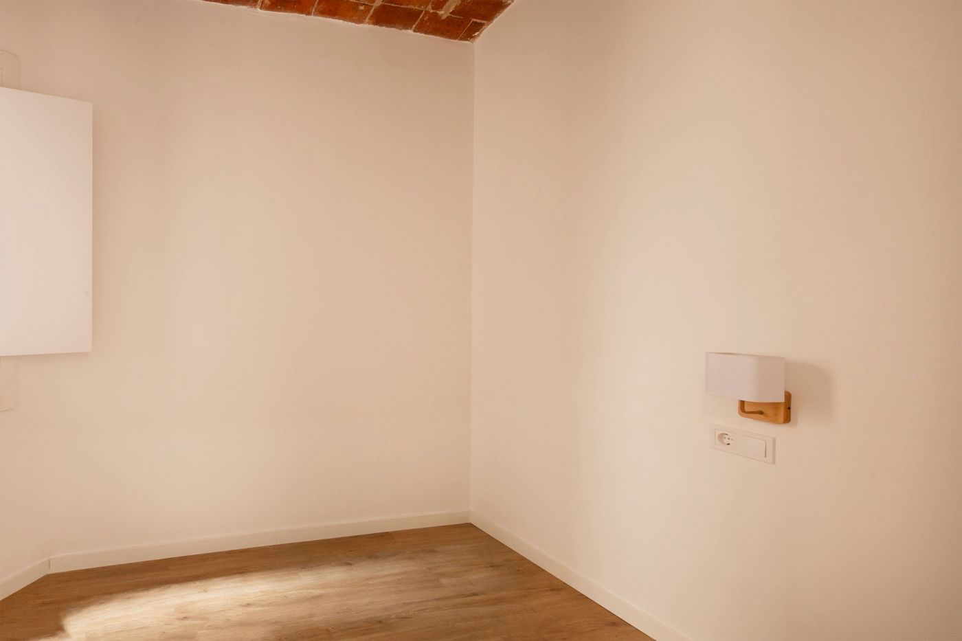 Apartamento luminoso y reformado en Sants/Montjuic — 16