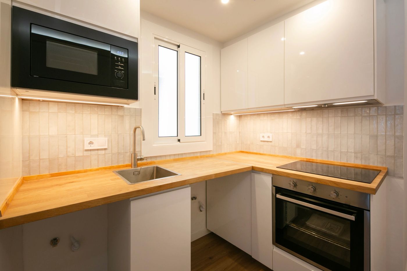 Apartamento luminoso y reformado en Sants/Montjuic — 7