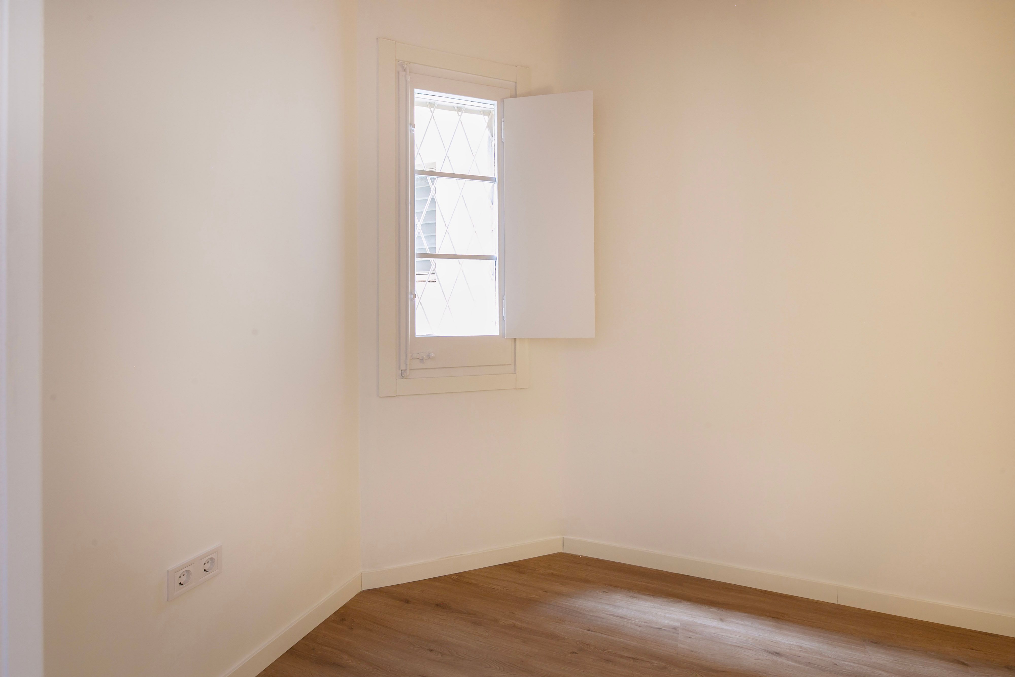 Apartamento Exclusivo Renovado junto à Plaça d'Espanya — 9
