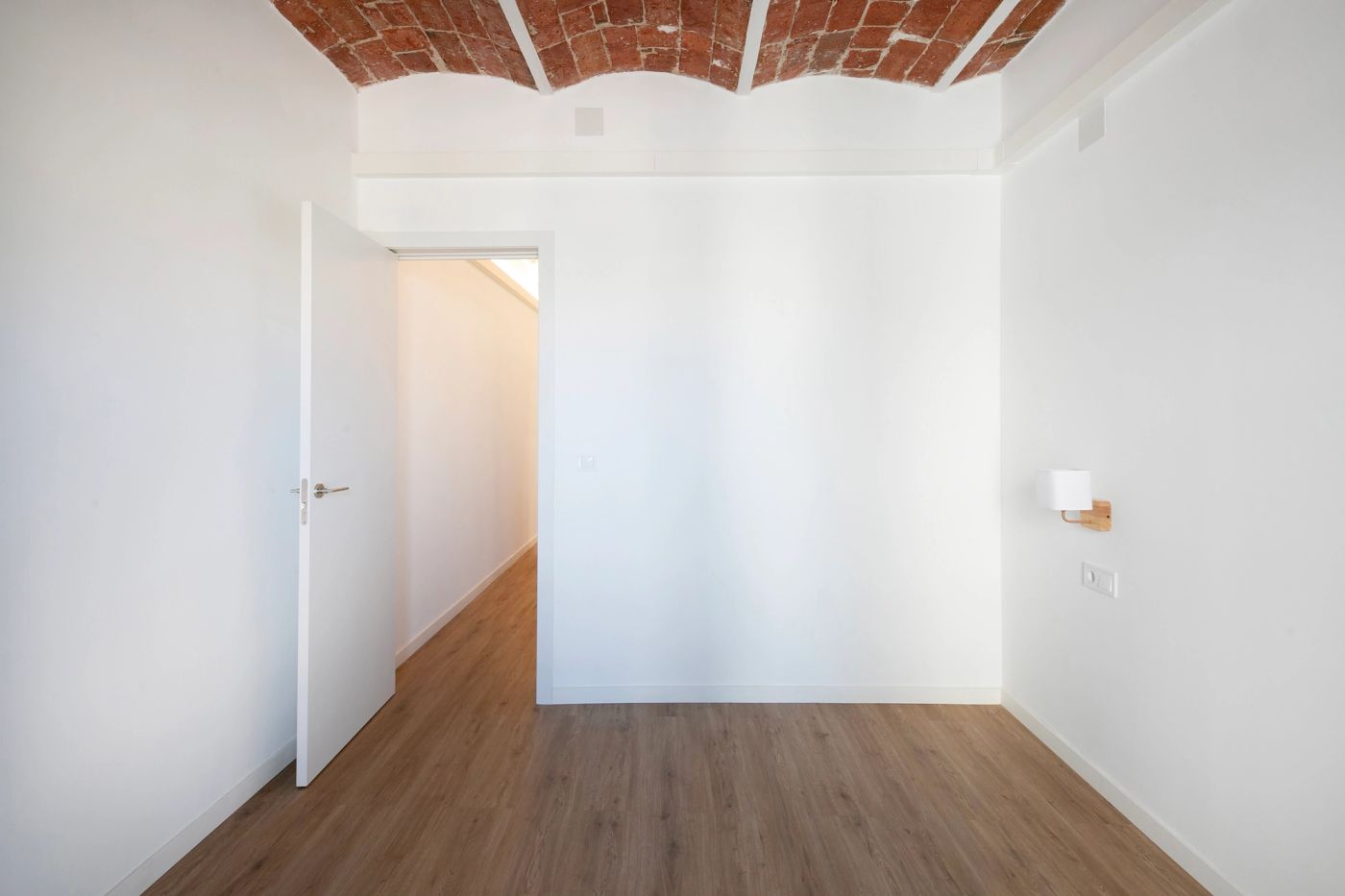 Apartamento luminoso y reformado en Sants/Montjuic — 20