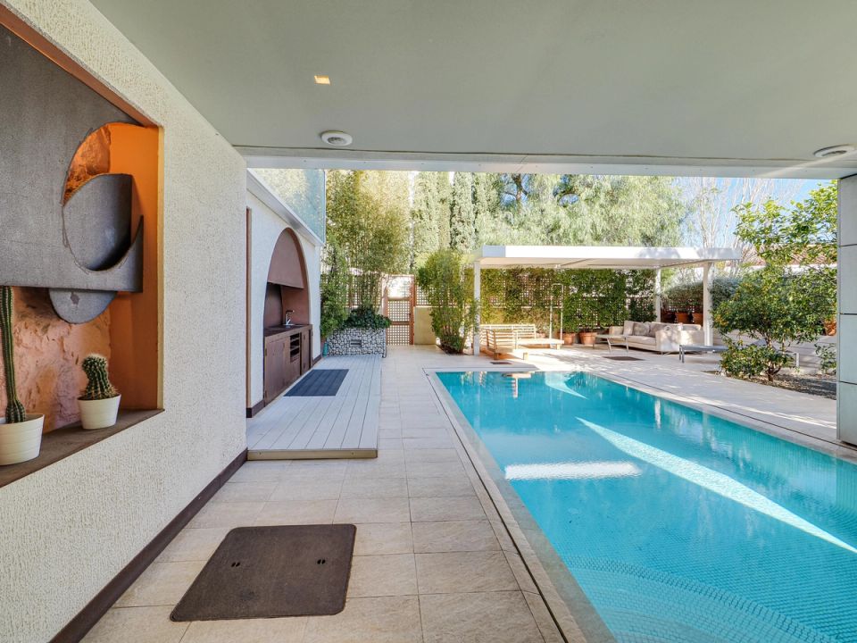 Casa Moderna de Lujo con Rooftop y Piscina Infinity en Pedralbes-Barcelona
