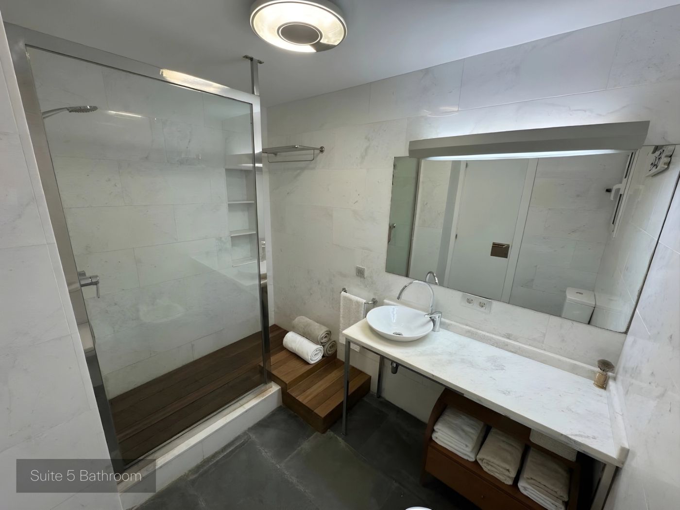 Villa mediterranea en Castelldefels — 24