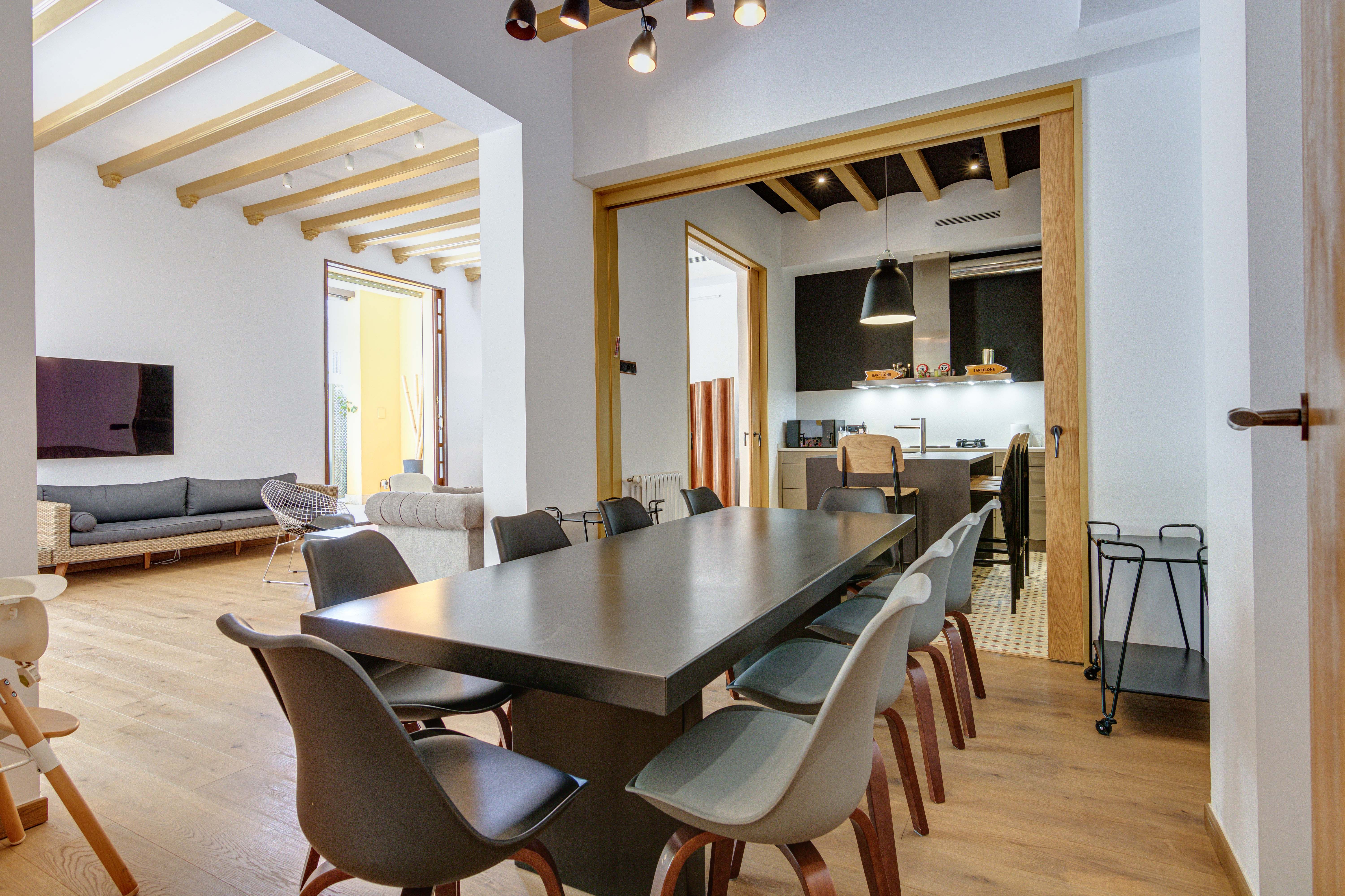 Apartamento Modernista con Gran Terraza en Eixample — 9