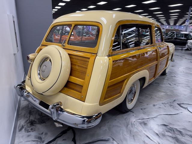 1949 Ford Country Squire (Woody Wagon) — museum photo