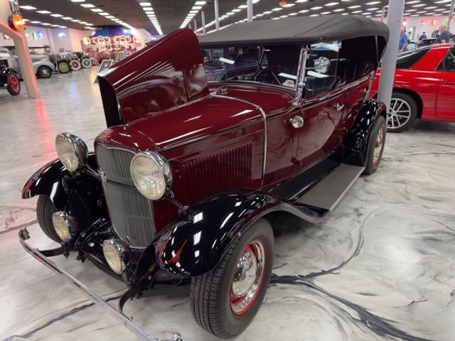 1932 Ford 4-Door Model 18 Phaeton — museum photo