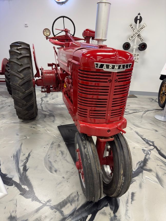 1950 McCormick Farmall Tractor Model H — museum photo