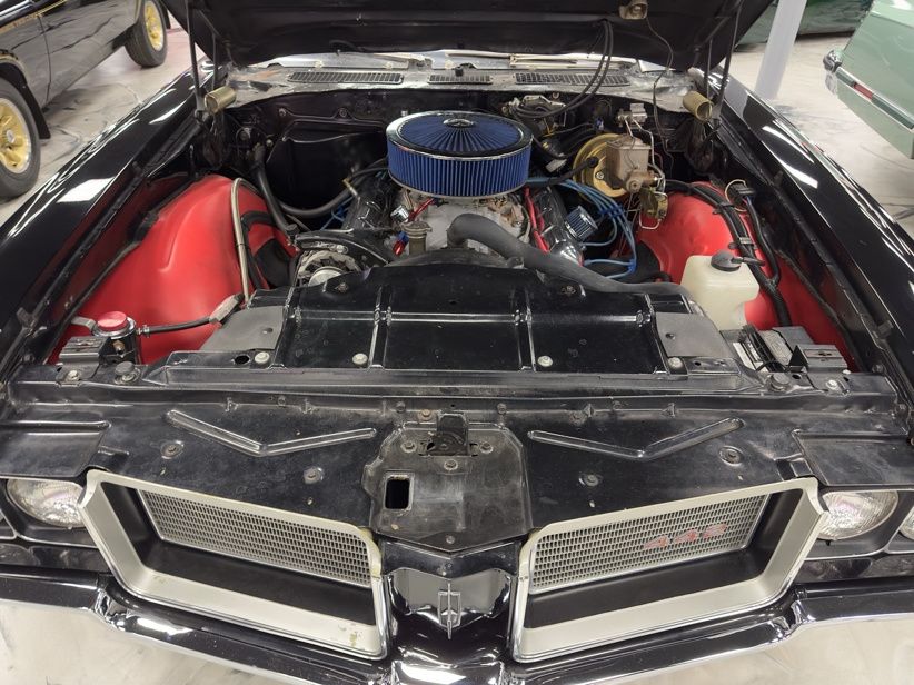 1972 Oldsmobile Cutlass Coupe "442 W30 Tribute" 2nd Gen. — museum photo
