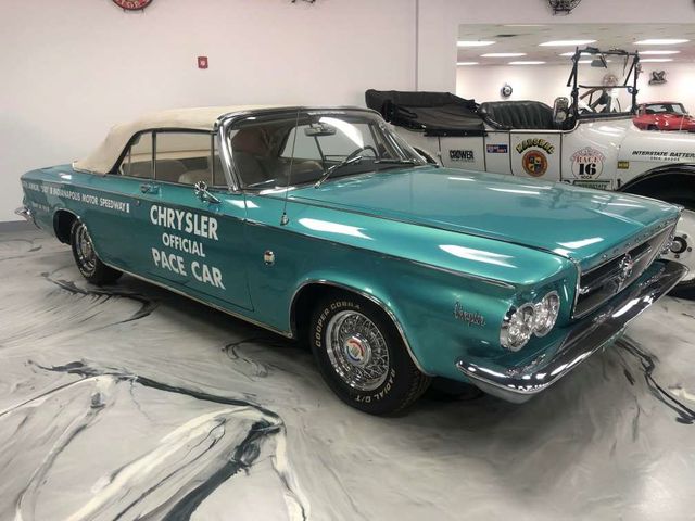 1963 Chrysler 300 Pace Setter Convertible — museum photo