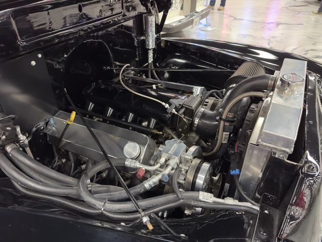 1949 Chevrolet "Advance Design" Pickup Custom — museum photo